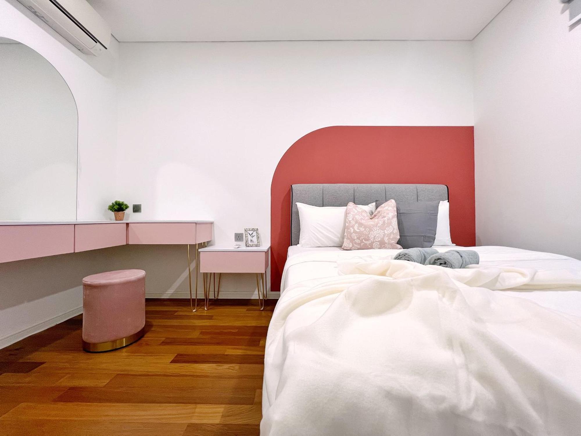 Sky Blush 3br At Klcc