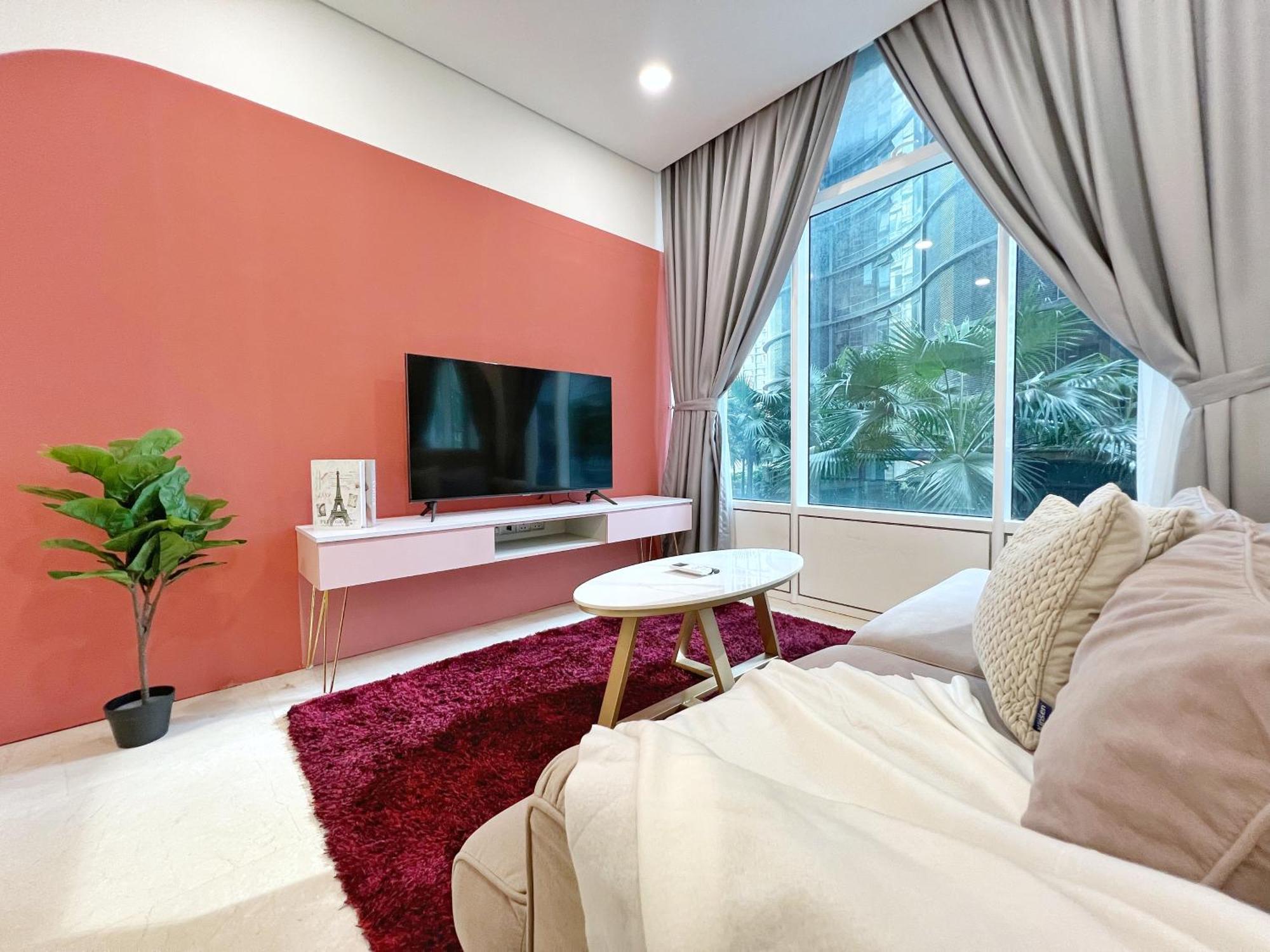 Sky Blush 3br At Klcc *